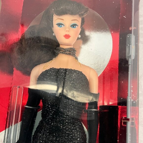 Special Edition Reproduction 1960 Barbie Doll In Solo Spotlight Outfit By Mattel - Picture 3 of 5
